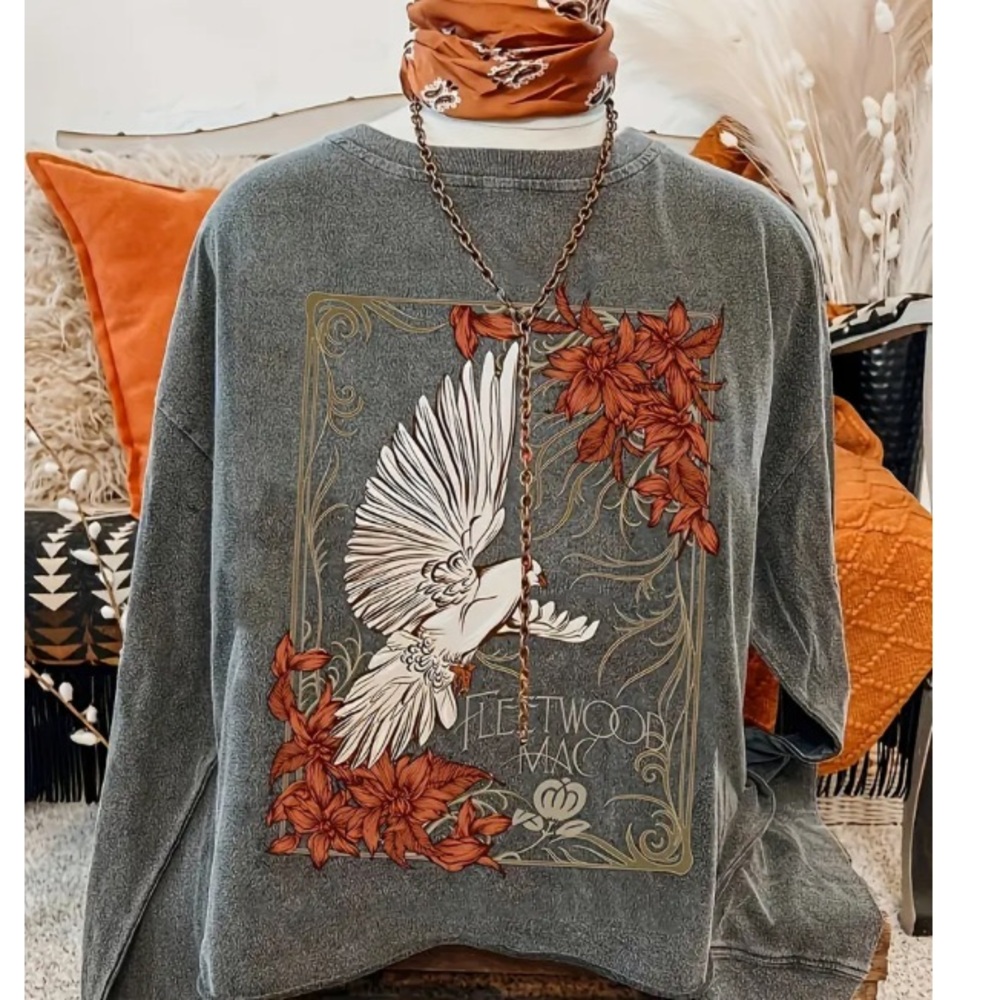 Fleetwood Mac Graphic Women's Top - Gray
